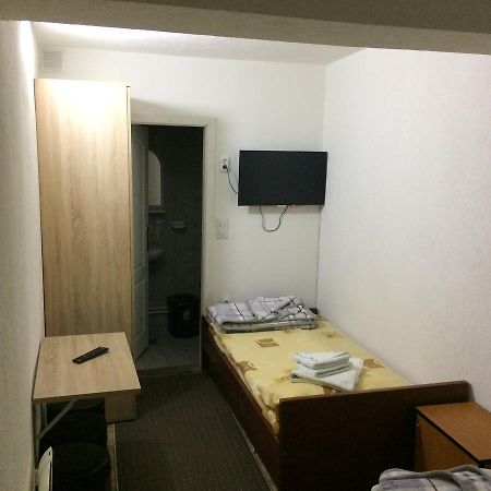 Mico Ficher Kop Kopaonik Buitenkant foto